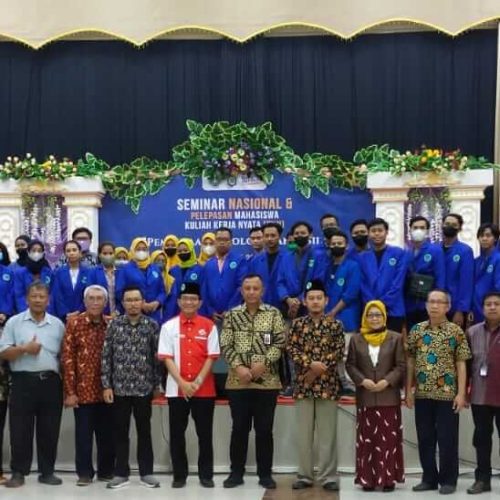 Mahasiswa dapat berperan dalam mengaplikasikan Pancasila menjadi wujud nyata lewat KKN