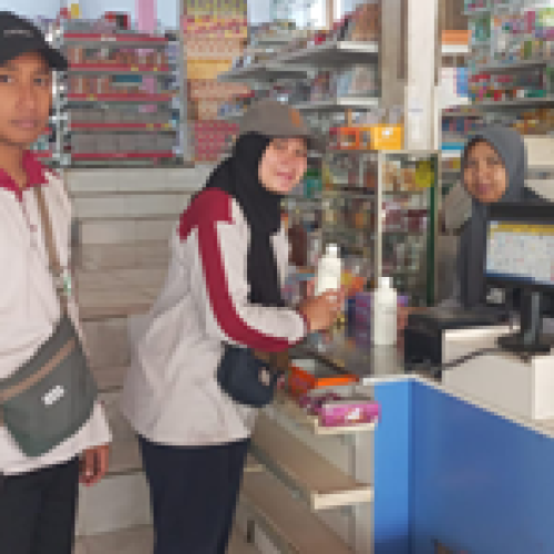 Dukung Pertumbuhan UKM, Mahasiswa KKN-T UMAHA Lakukan Pemasaran Melalui Digital Marketing